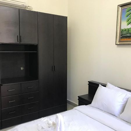 Allenby Bauhaus Apartments Tel-Aviv Extérieur photo